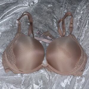 Victoria’s Secret Dream Angels Push Up Bra